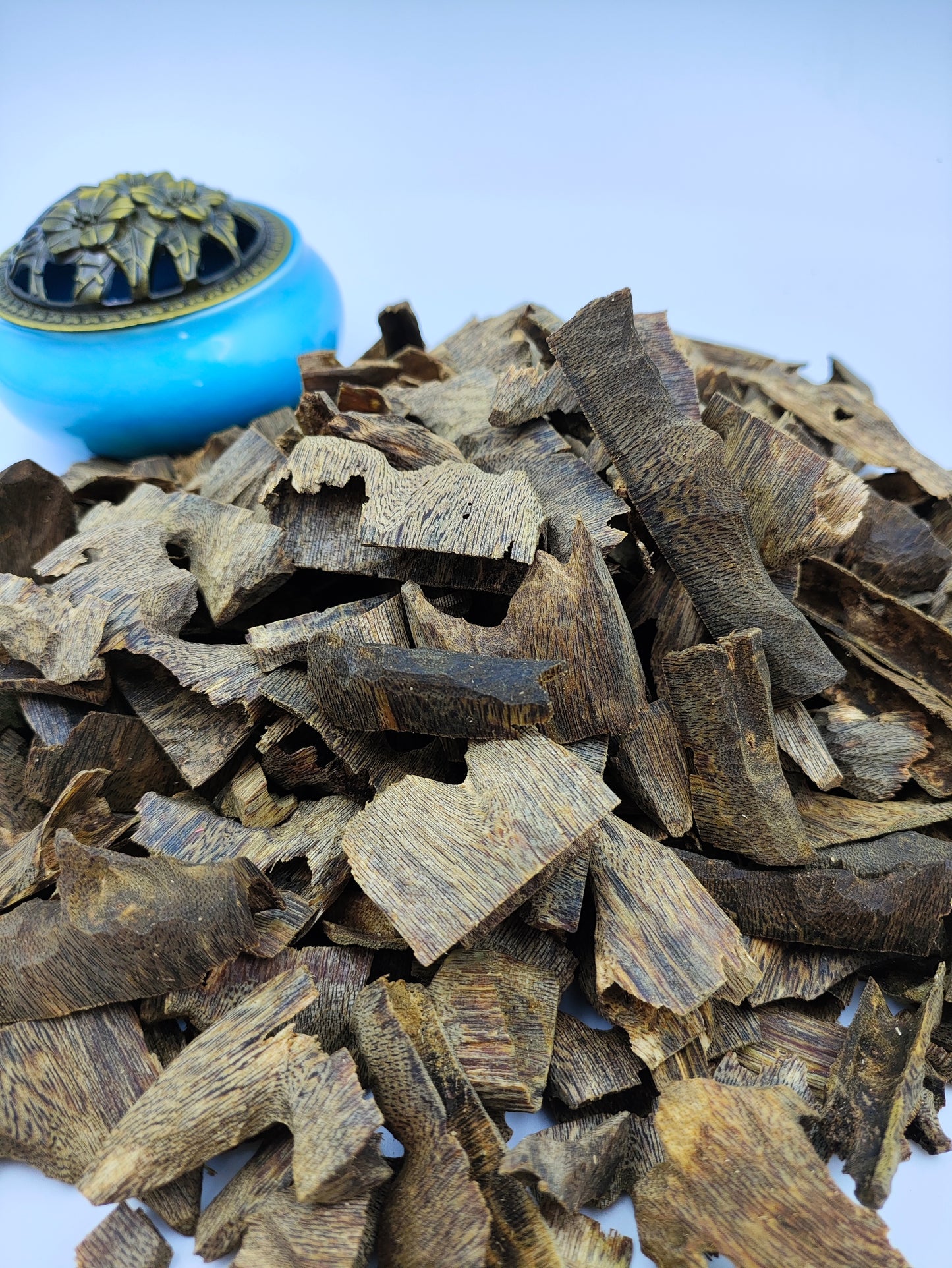 Kynam Oud Chips from China. Not sinking - 1 KG