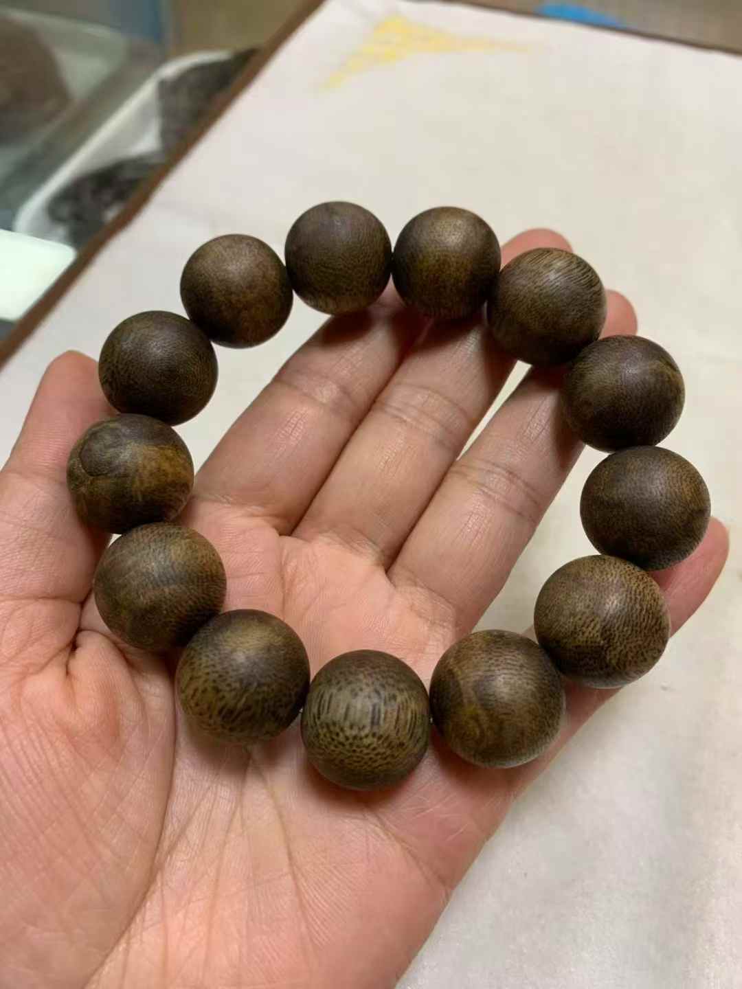 Bracelet of Kynam Oud. 1.8cm. High Quality